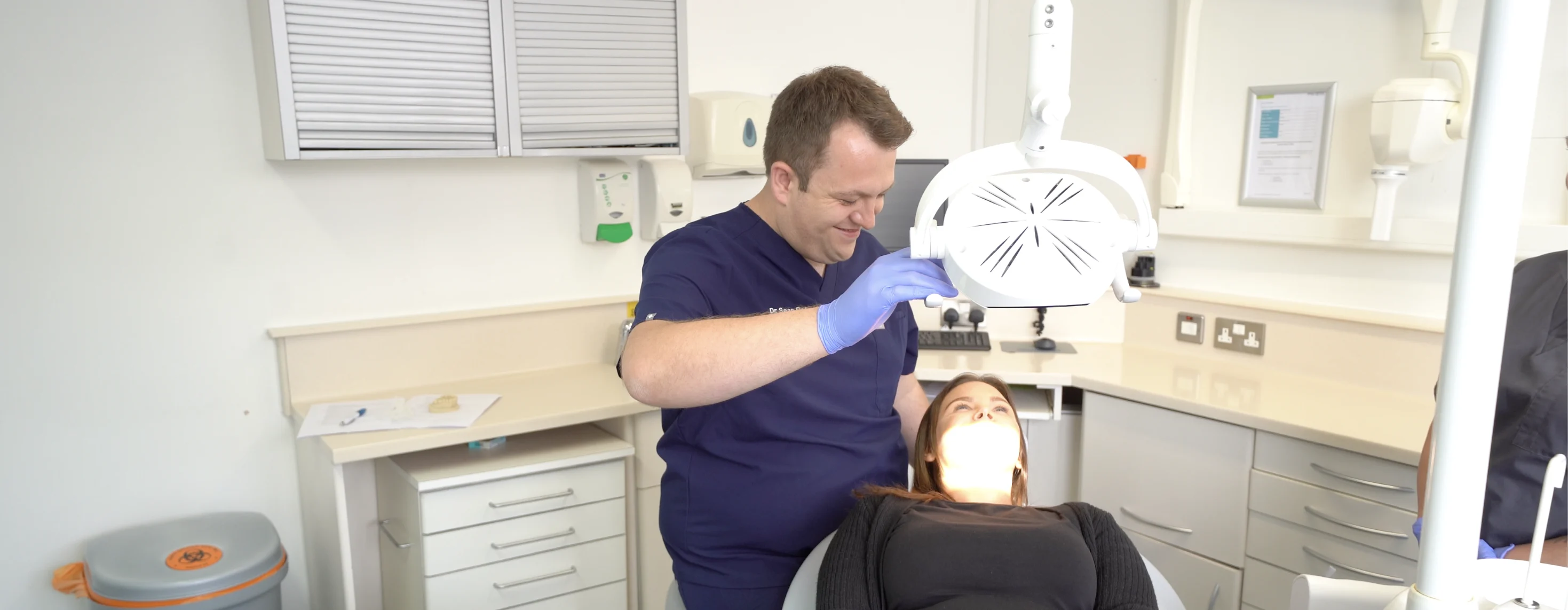 Dr Sean understands that the term 'root canal' might cause some apprehension. However, thanks to advancements in dental technology and Dr Sean's expertise, root canal treatment is now as simple and straightforward as having a filling.